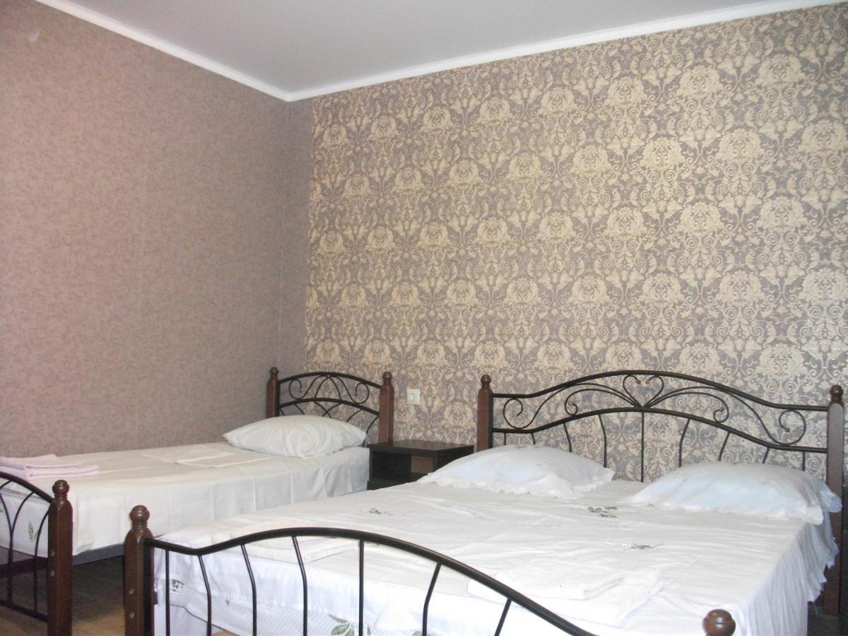 Guesthouse On Kabardinskaya 139A Gagra Kültér fotó